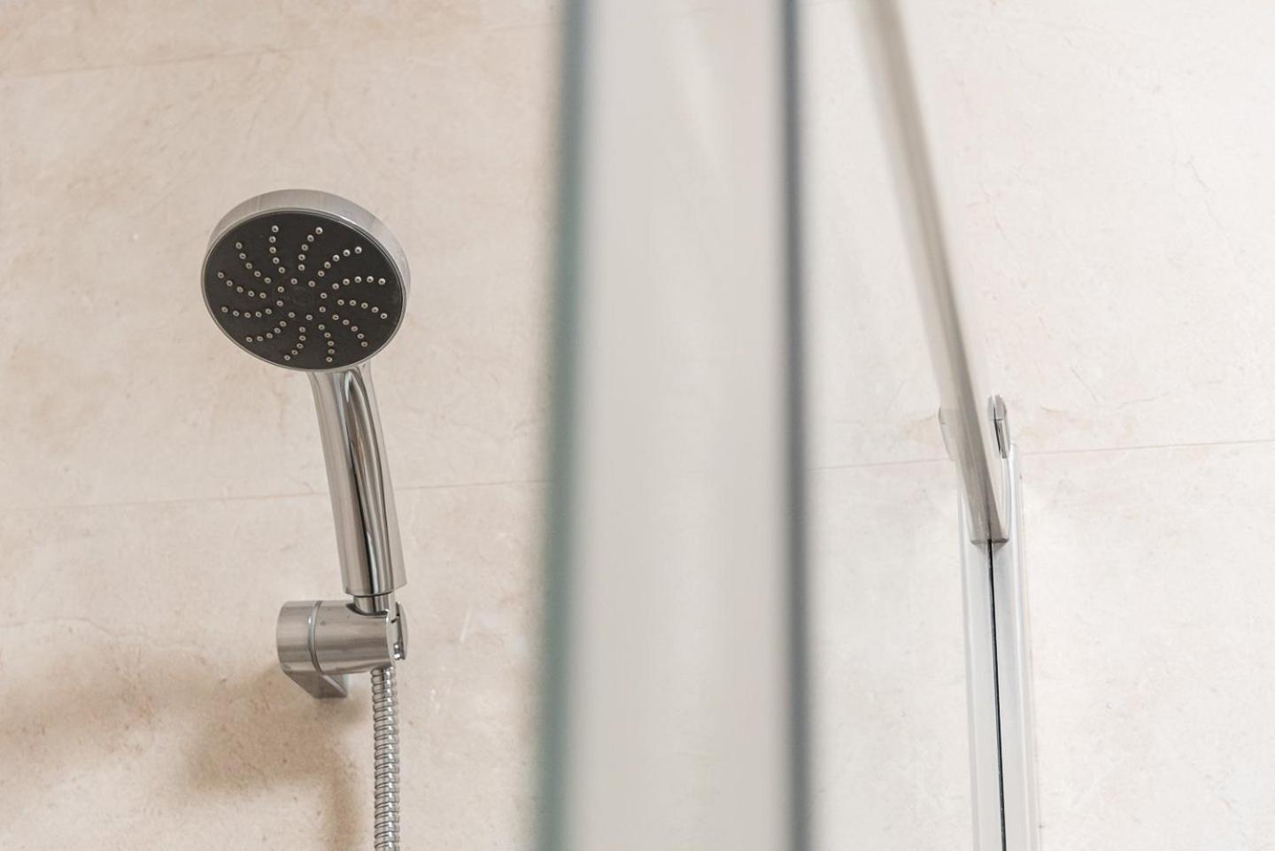 Guestready - Hospitality Atrium - Leite Residence Вила-Нова-ди-Гая Экстерьер фото